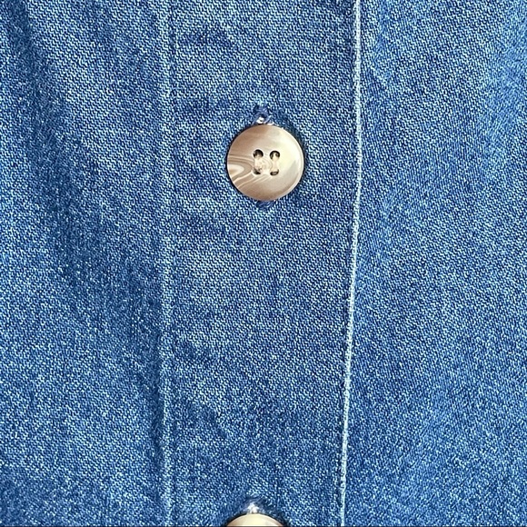 HUNTINGTON RIDGE Vtg Button Front Chambray Skirt - Picture 6 of 9